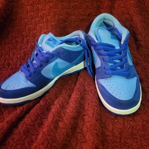 Nike SB Dunk LowBlue Raspberry SIZE 7.5